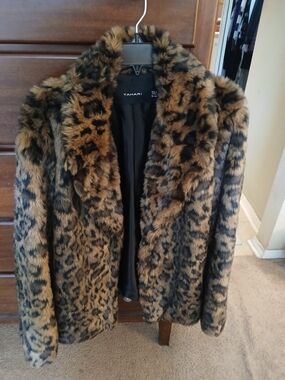 Tahari Women's Faux Fur Leopard Print Coat - Brown/Black